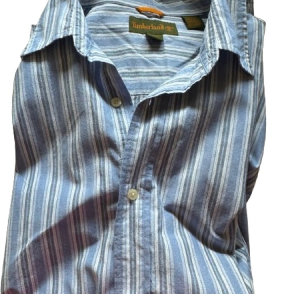 Timberland men’s shirt, size extra large. (L-Box)